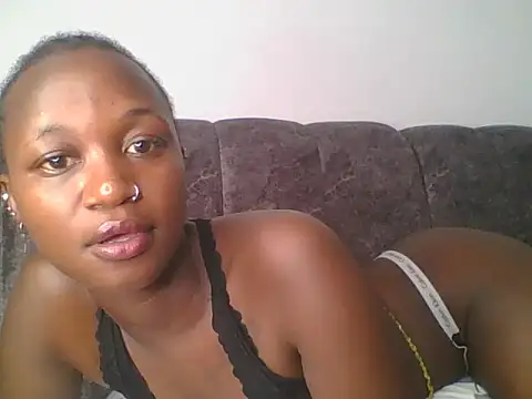 Snapshot of MissLilly1 chatting on December 2024 03:15:02 AM MissLilly1 online show from December 2024 03:15:02 AM