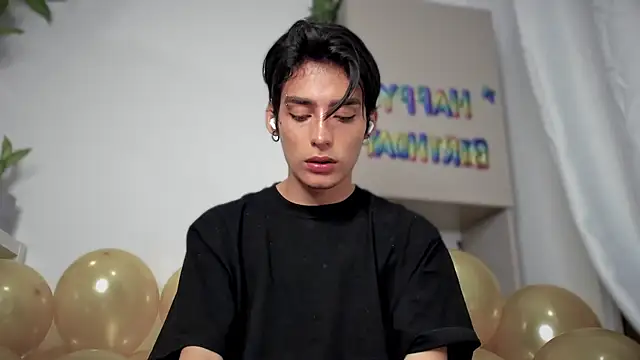 sebas rose online show from December 2024 12:14:02 AM