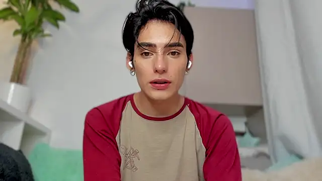 sebas rose online show from January 2025 02:25:01 AM