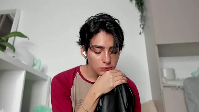 sebas rose online show from February 2025 04:54:01 AM