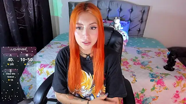 Violetaarey online show from March 2026 10:13:01 PM