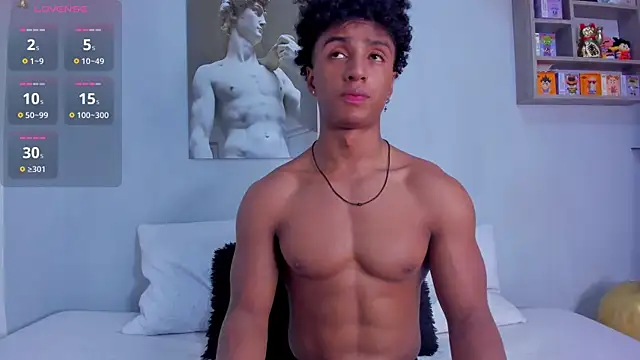 MagnusKing  online show from September 2025 09:18:01 PM