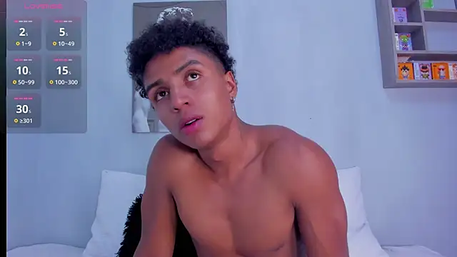 MagnusKing  online show from October 2025 12:11:01 AM