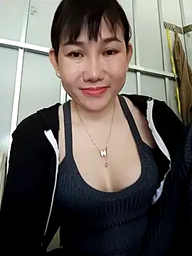 Ana love2000 online show from September 2025 01:38:02 AM