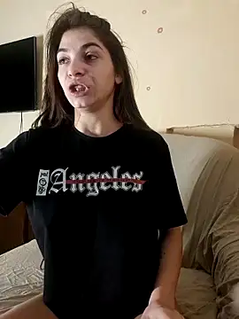 Snapshot of AntoniaHottie chatting on February 2025 08:35:01 AM AntoniaHottie online show from February 2025 08:35:01 AM