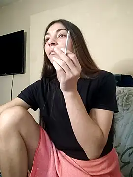 Snapshot of AntoniaHottie chatting on October 2025 08:48:02 AM AntoniaHottie online show from October 2025 08:48:02 AM