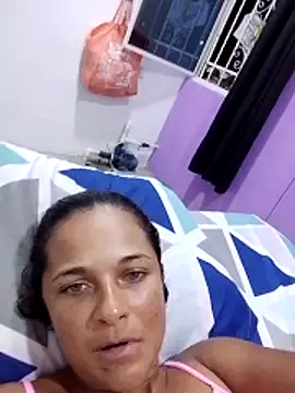 GiveLove1 online show from January 2026 03:54:01 AM