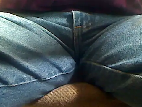markluvskitty online show from July 2026 01:02:01 PM