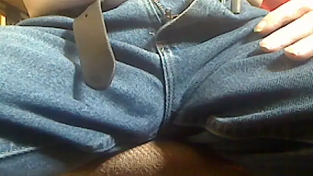 markluvskitty online show from July 2026 12:48:02 PM