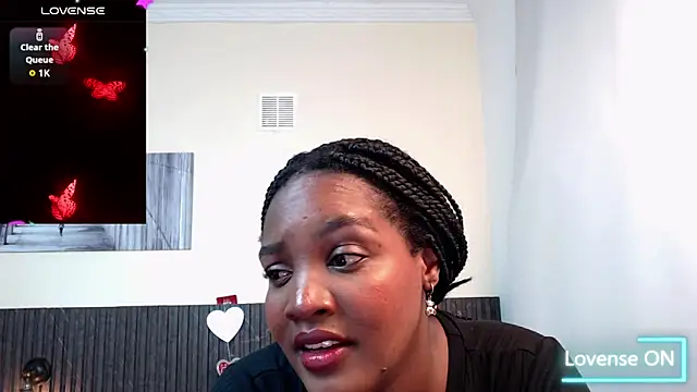 chanel brunette online show from September 2025 05:56:02 PM