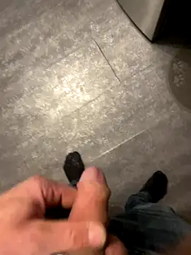 Edosxxl online show from November 2025 12:22:01 AM