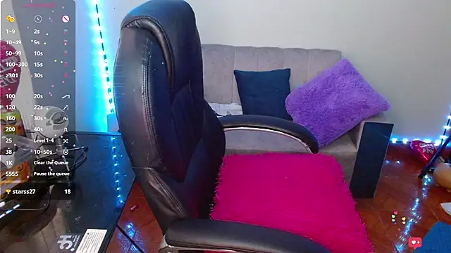 AmberGoddess  online show from May 2026 05:32:02 PM