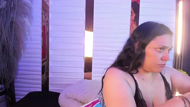 Snapshot of Biiancacox chatting on November 2025 03:05:01 AM Biiancacox online show from November 2025 03:05:01 AM