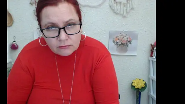 PlayfullMature online show from September 2025 08:16:02 AM