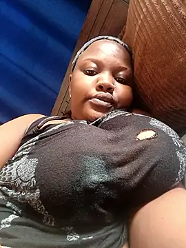 queennapal online show from April 2026 04:46:02 AM