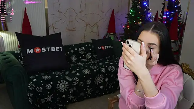 Snapshot of Tina_Breeze chatting on December 2024 07:44:01 AM Tina Breeze online show from December 2024 07:44:01 AM