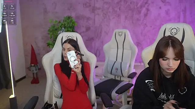 Snapshot of Tina_Breeze chatting on January 2025 08:02:01 AM Tina Breeze online show from January 2025 08:02:01 AM