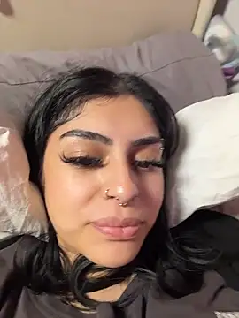 Snapshot of ThickerThanYoBitch chatting on October 2025 02:18:02 PM ThickerThanYoBitch online show from October 2025 02:18:02 PM