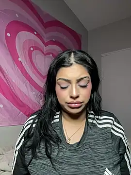 Snapshot of ThickerThanYoBitch chatting on February 2026 08:04:02 AM ThickerThanYoBitch online show from February 2026 08:04:02 AM