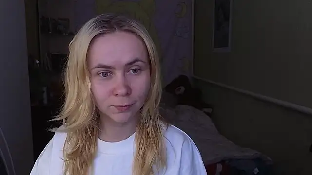 Snapshot of Riley_Roo chatting on March 2026 10:54:02 AM Riley Roo online show from March 2026 10:54:02 AM