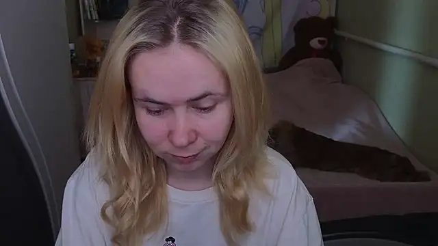 Snapshot of Riley_Roo chatting on March 2026 07:46:02 AM Riley Roo online show from March 2026 07:46:02 AM