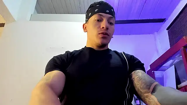 aquiles 51 online show from September 2025 08:03:01 PM