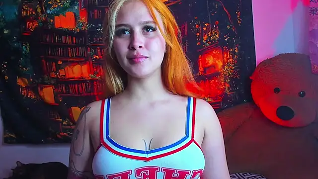 Snapshot of Elena-Rosse chatting on November 2025 01:11:01 AM Elena-Rosse online show from November 2025 01:11:01 AM