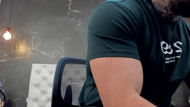 BruceDallas online show from December 2024 01:47:02 AM