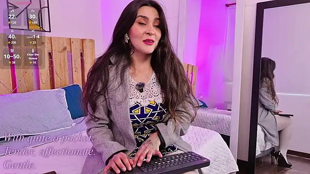 Snapshot of emily_amaya chatting on July 2026 08:40:02 PM emily amaya online show from July 2026 08:40:02 PM