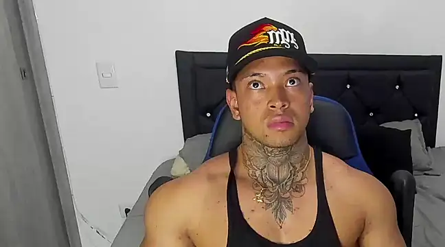 Stiven collins online show from January 2025 06:22:02 AM