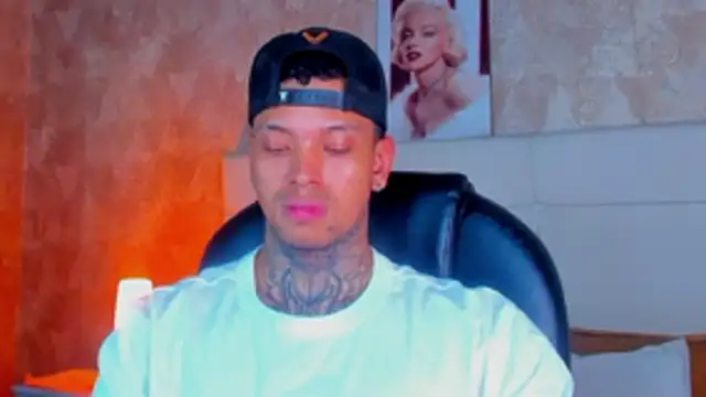 Stiven collins online show from January 2026 07:11:01 PM