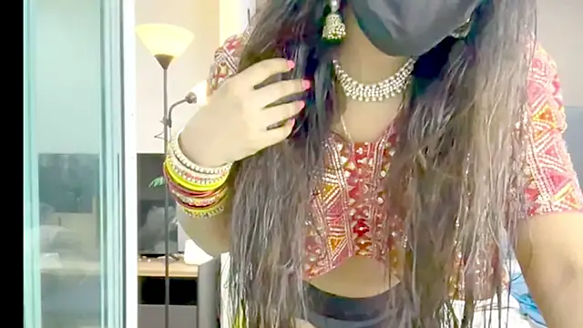 Monalisadon018 online show from November 2025 04:00:01 AM