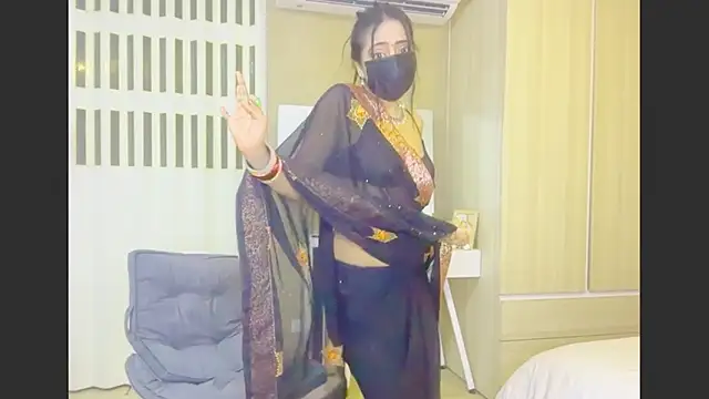 Snapshot of Monalisadon018 chatting on March 2026 11:27:01 AM Monalisadon018 online show from March 2026 11:27:01 AM