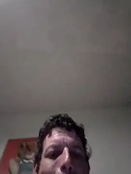 Knuffelstaaf123 online show from November 2025 05:45:02 PM