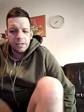 Knuffelstaaf123 online show from January 2026 08:50:02 AM