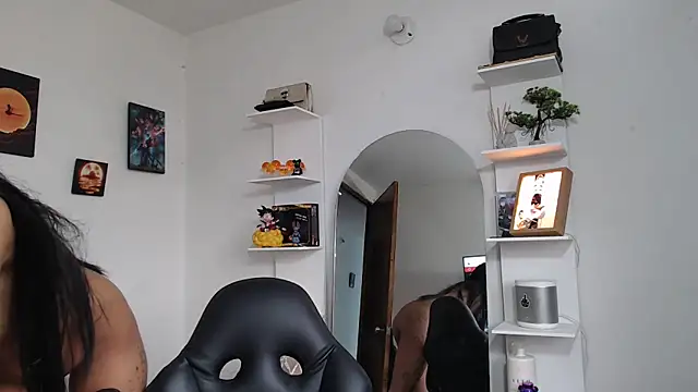Honey-420- online show from May 2026 03:08:02 PM