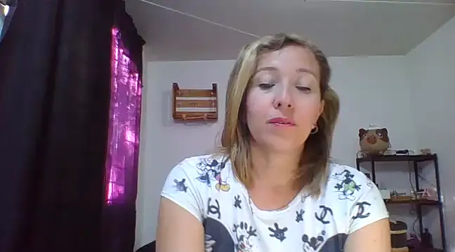 charlott ponce online show from January 2025 10:41:02 PM