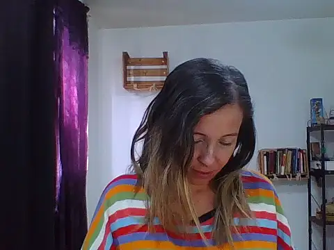 charlott ponce online show from October 2025 08:08:02 PM