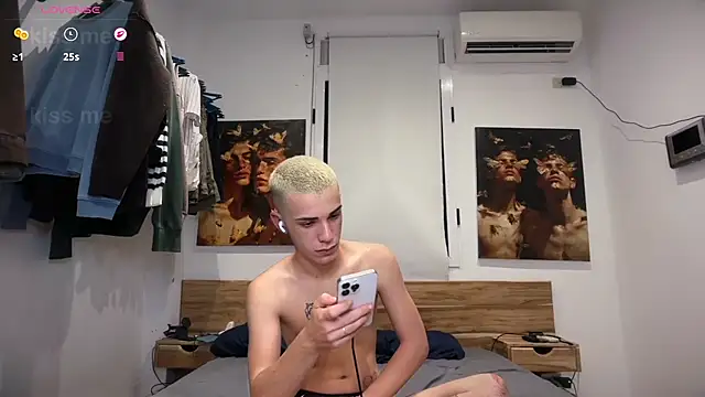 Cristian Delgado online show from September 2025 06:18:02 AM