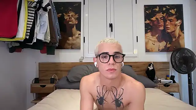 Cristian Delgado online show from July 2026 05:45:02 AM