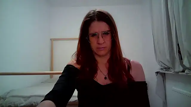 Snapshot of KayaRose chatting on October 2025 08:25:01 PM KayaRose online show from October 2025 08:25:01 PM