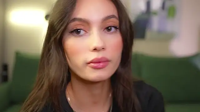 Snapshot of FirstOfFallen chatting on January 2025 03:40:01 PM FirstOfFallen online show from January 2025 03:40:01 PM