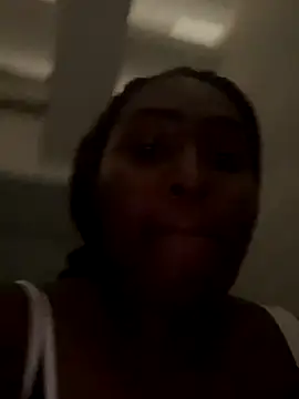 Snapshot of emilyrojas chatting on September 2025 11:37:02 AM emilyrojas online show from September 2025 11:37:02 AM