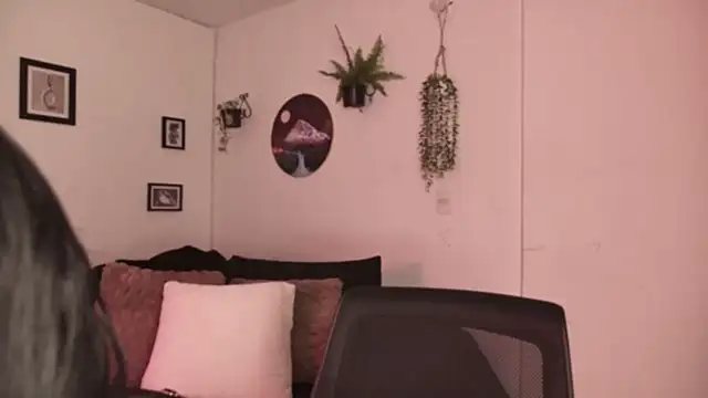 Snapshot of MegganCarter chatting on February 2026 12:15:02 AM MegganCarter online show from February 2026 12:15:02 AM