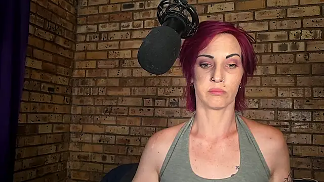 Astoria Moon online show from December 2024 02:10:02 PM