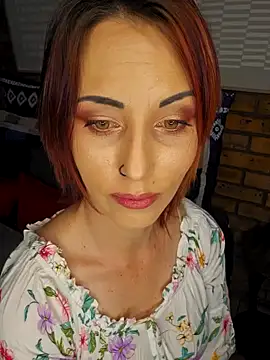 Astoria Moon online show from September 2025 12:05:02 PM