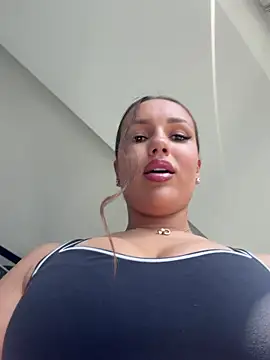 Syka0001 online show from July 2026 10:47:01 AM