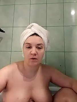 Snapshot of MikySWeet7 chatting on December 2024 09:40:02 PM MikySWeet7 online show from December 2024 09:40:02 PM