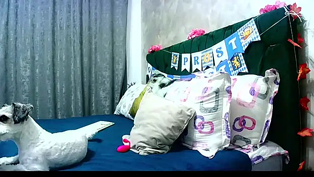 Snapshot of MikySWeet7 chatting on September 2025 10:50:02 AM MikySWeet7 online show from September 2025 10:50:02 AM