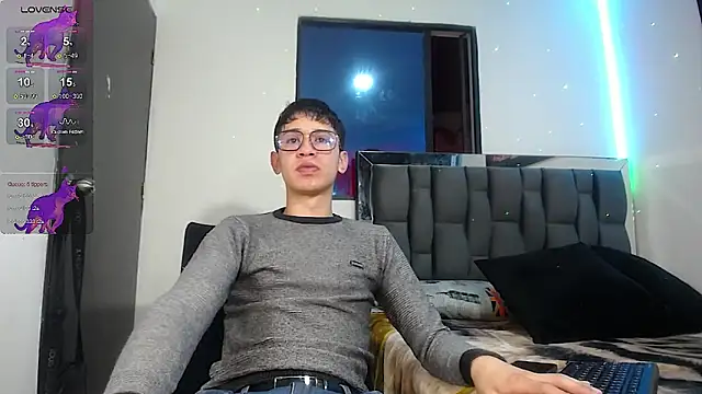 Mr daren  online show from February 2025 05:58:01 PM